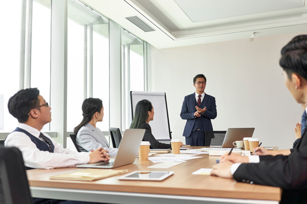 「徹底した社員教育」